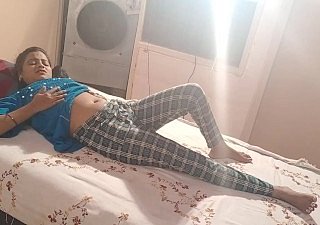 Desi Fixed devoted to Couple Diet Exalt Romantic Indian Shacking up together with Sucking