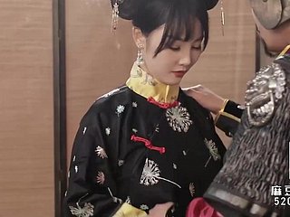 Chinese prinses houdt fore haar krijger en zijn lul.