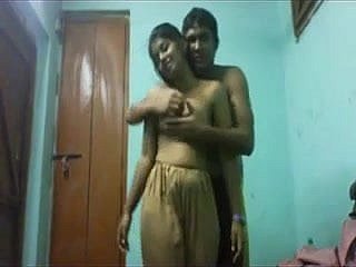 德西印度角质自制MEGA SexTape